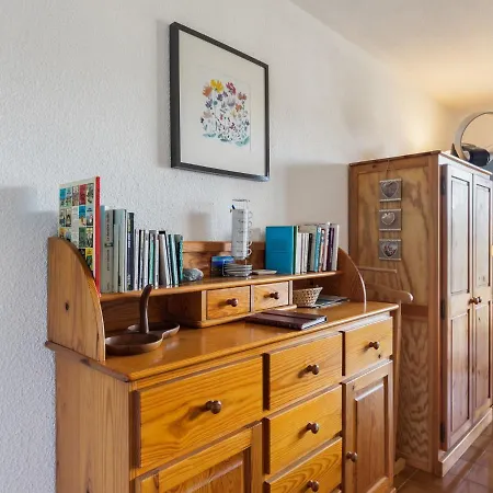 Picturesque In Raphael With Balcony * Saint-Raphael (Var)