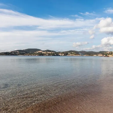 Holiday home Picturesque In Raphael With Balcony Saint-Raphael (Var)